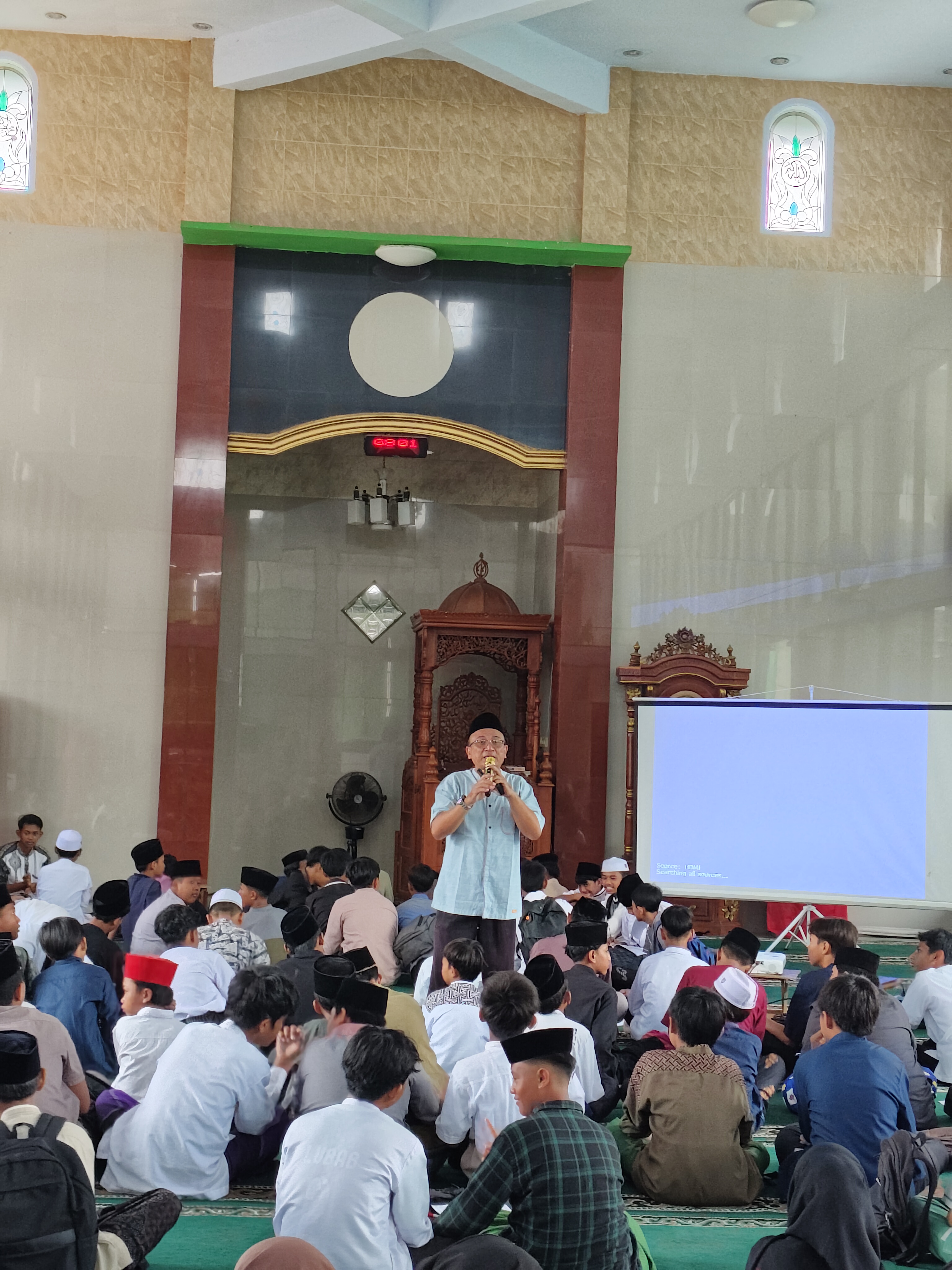 Pondok Ramadan SMPN 7 Probolinggo: Meneguhkan Iman, Menguatkan Kepedulian Pondok Ramadan SMPN 7 Probolinggo: Meneguhkan Iman, Menguatkan Kepedulian