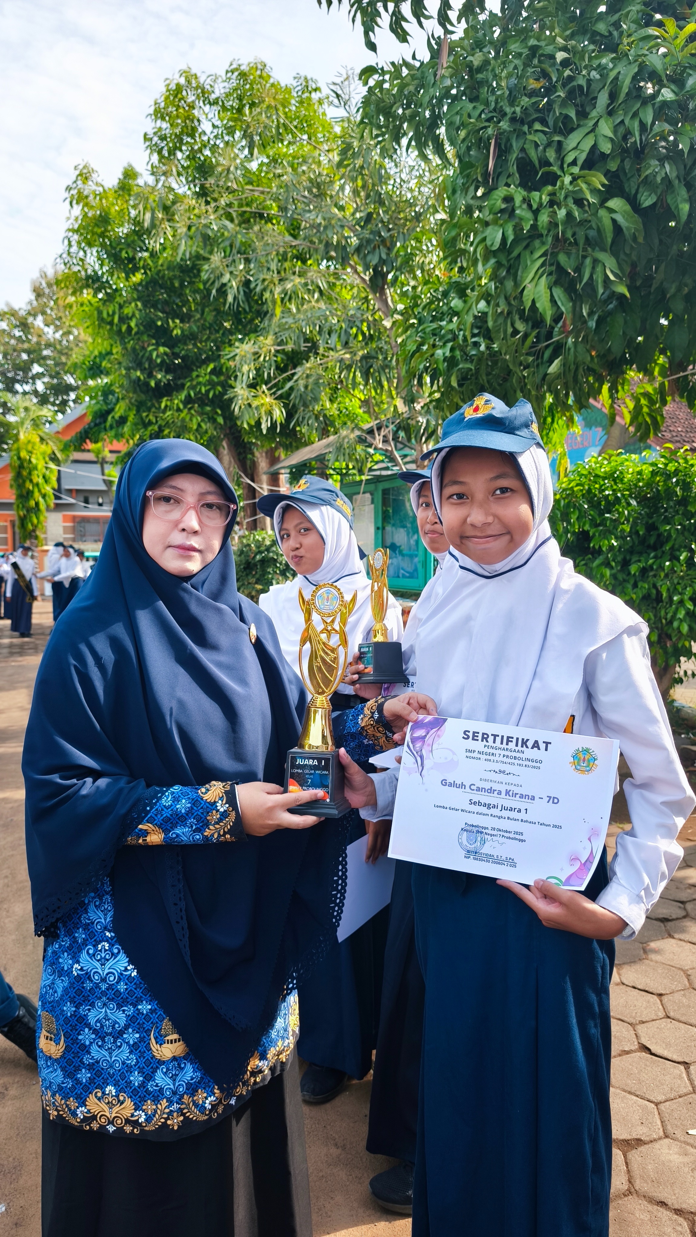 Semangat Sumpah Pemuda, Wujudkan Generasi Berkarakter dan Peduli Lingkungan Semangat Sumpah Pemuda, Wujudkan Generasi Berkarakter dan Peduli Lingkungan